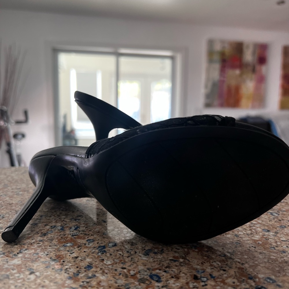 Shoes - Picture 2 of 2